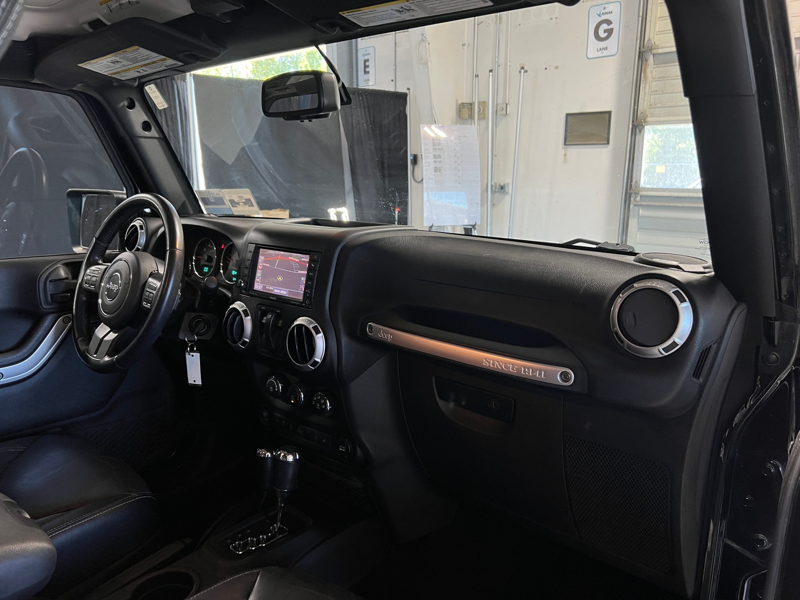 Thumbnail: 2015 Jeep Wrangler - 2