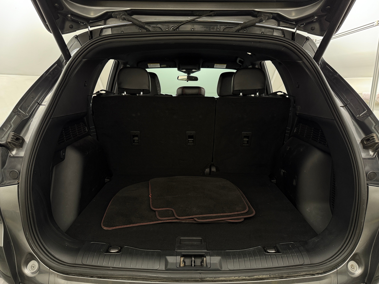 Thumbnail: 2023 Ford Escape - 7