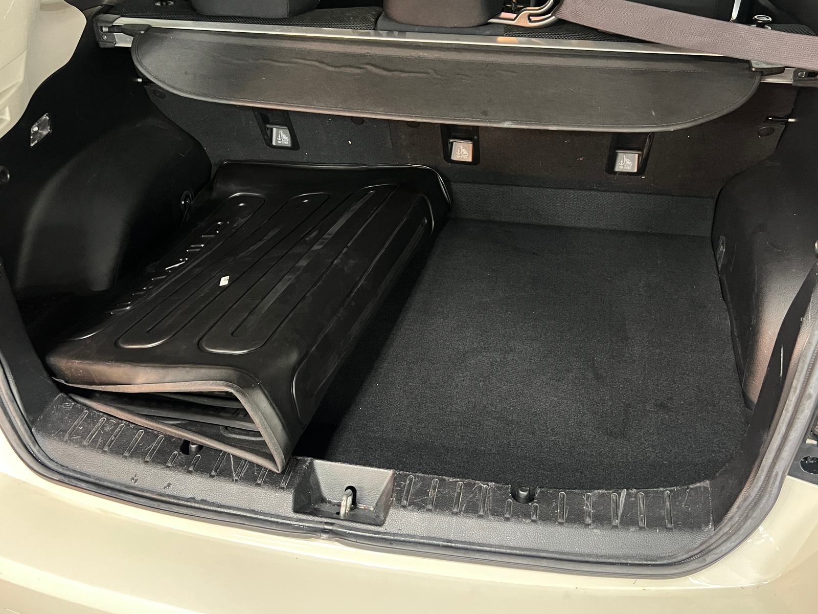 Thumbnail: 2016 Subaru Crosstrek - 7