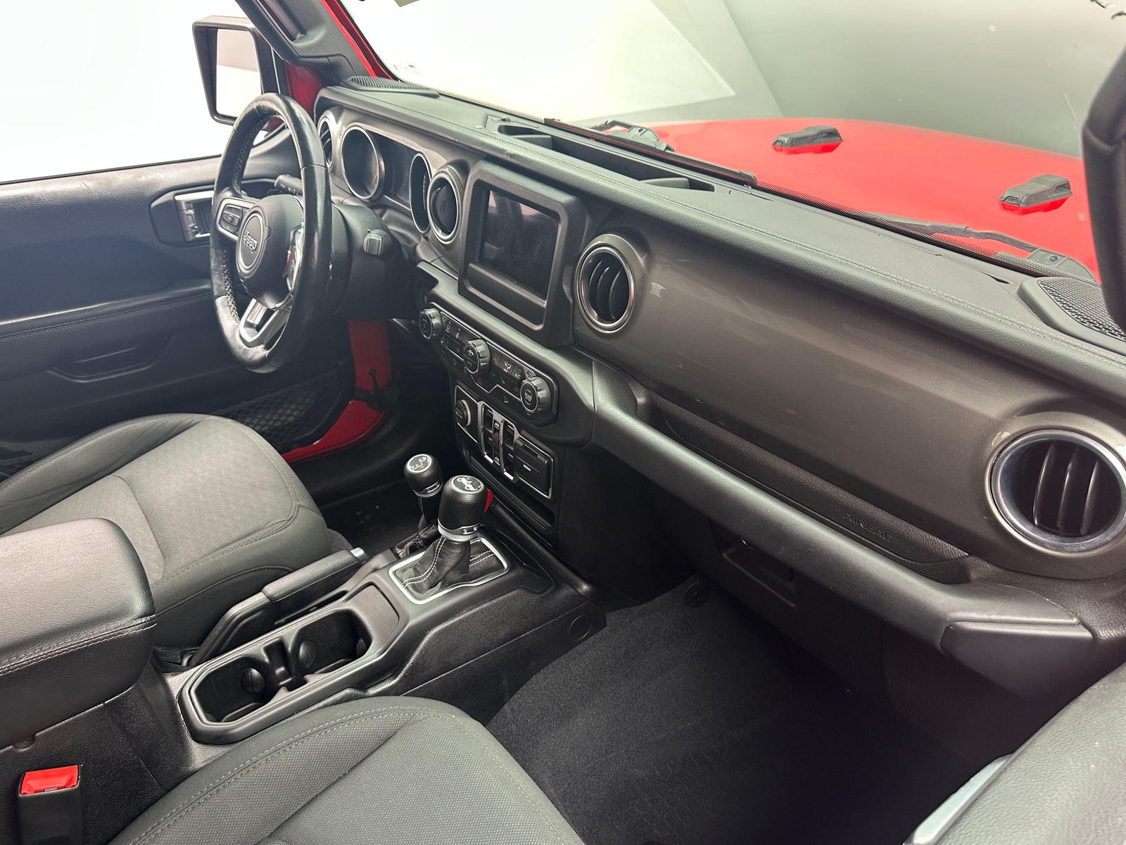 Thumbnail: 2020 Jeep Wrangler - 3