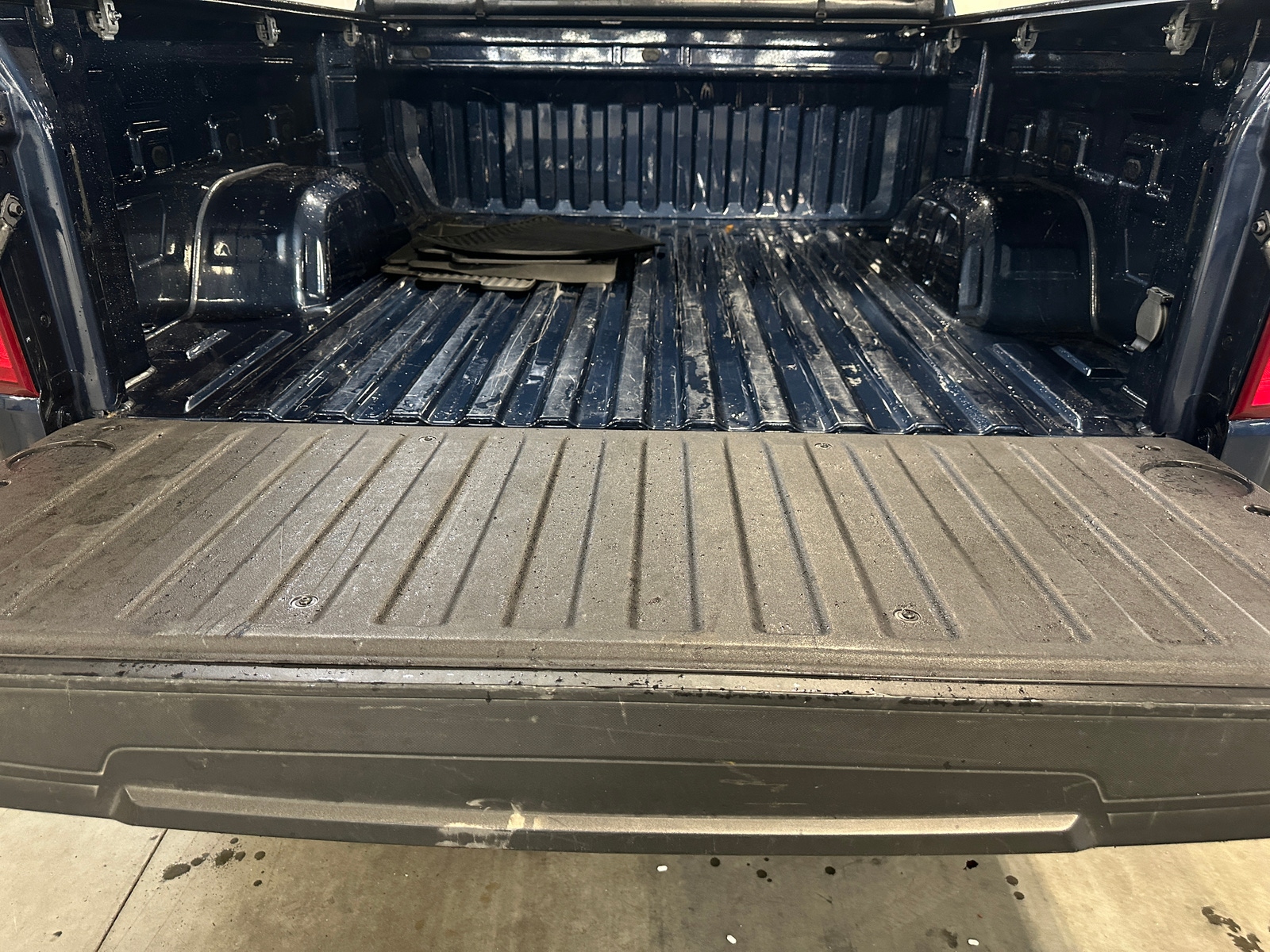 Thumbnail: 2022 Chevrolet Silverado 1500 - 6