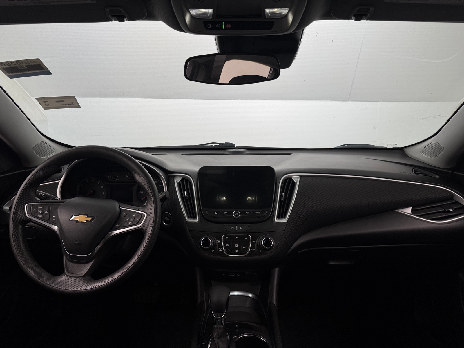 Thumbnail: 2023 Chevrolet Malibu - 3