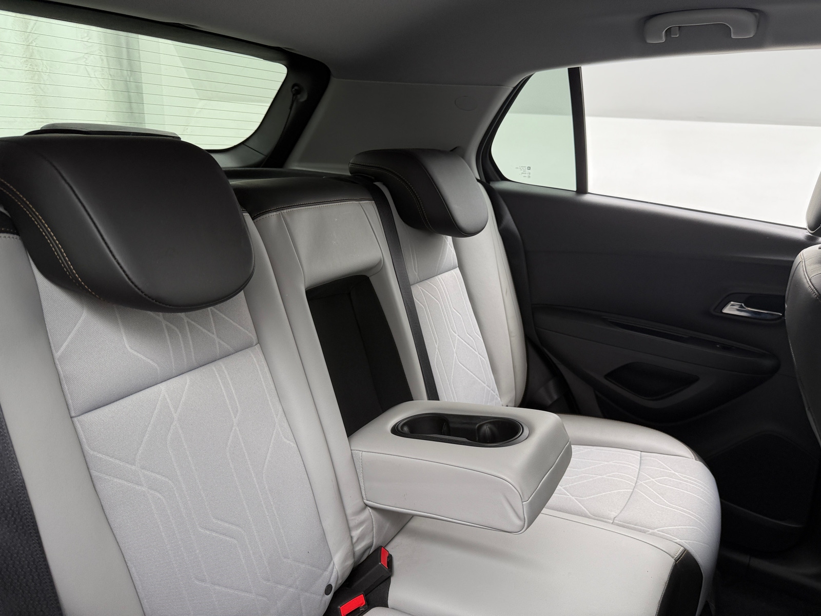 Thumbnail: 2018 Chevrolet Trax - 6