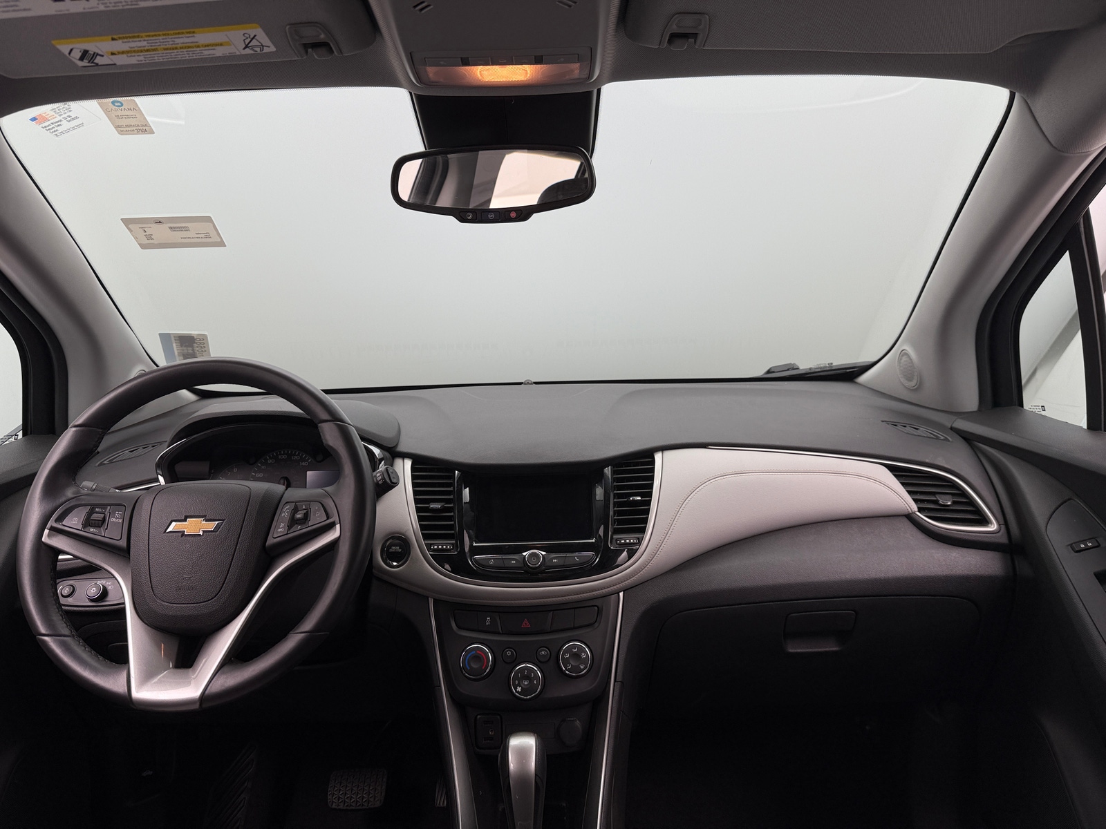 Thumbnail: 2018 Chevrolet Trax - 3