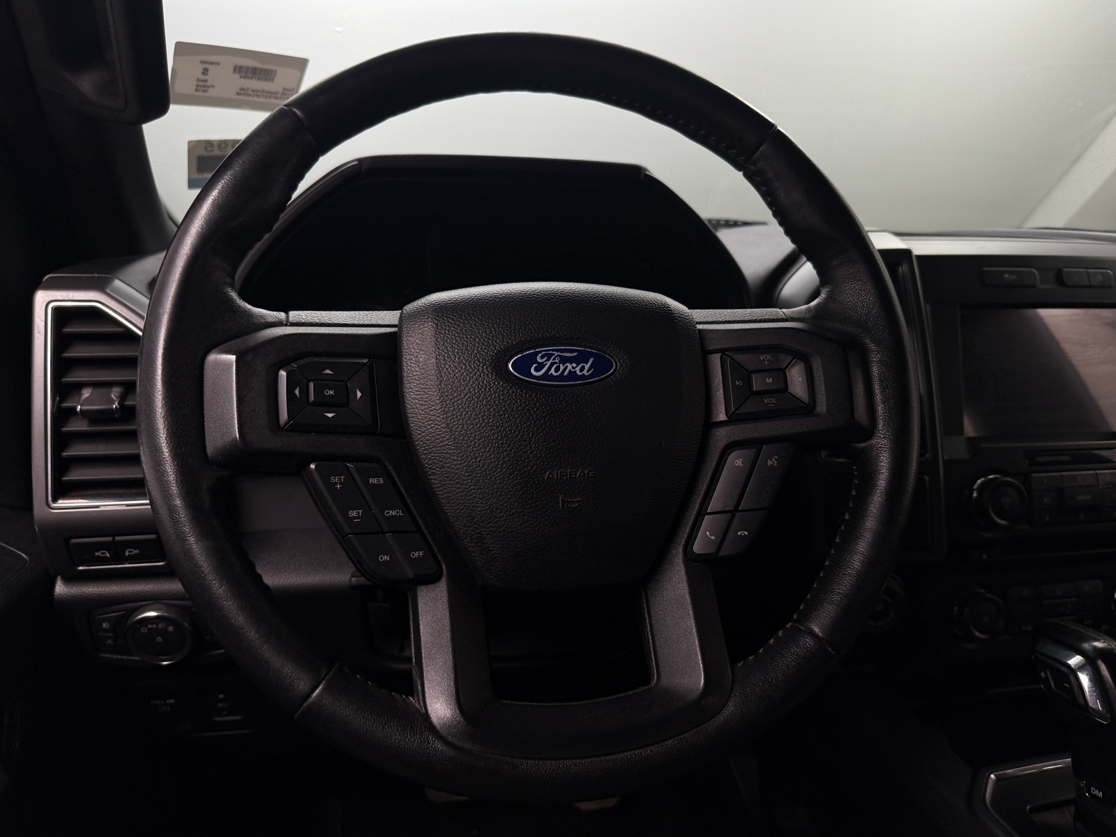 Thumbnail: 2018 Ford Econoline - 5