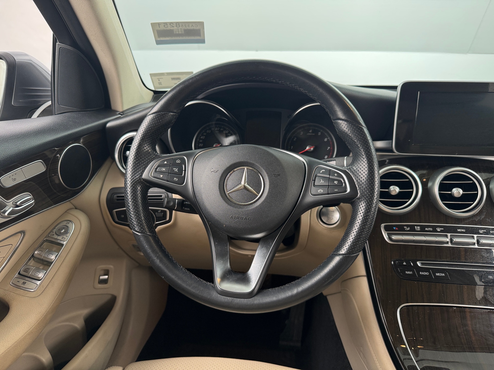 Thumbnail: 2019 Mercedes-Benz GLC - 4