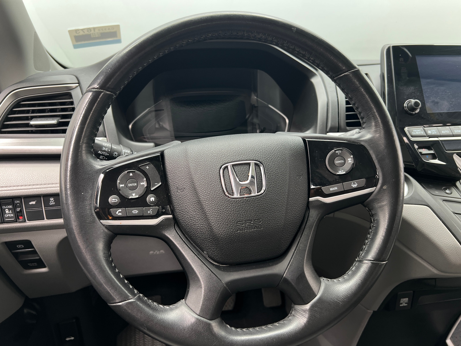 Thumbnail: 2018 Honda Odyssey - 4