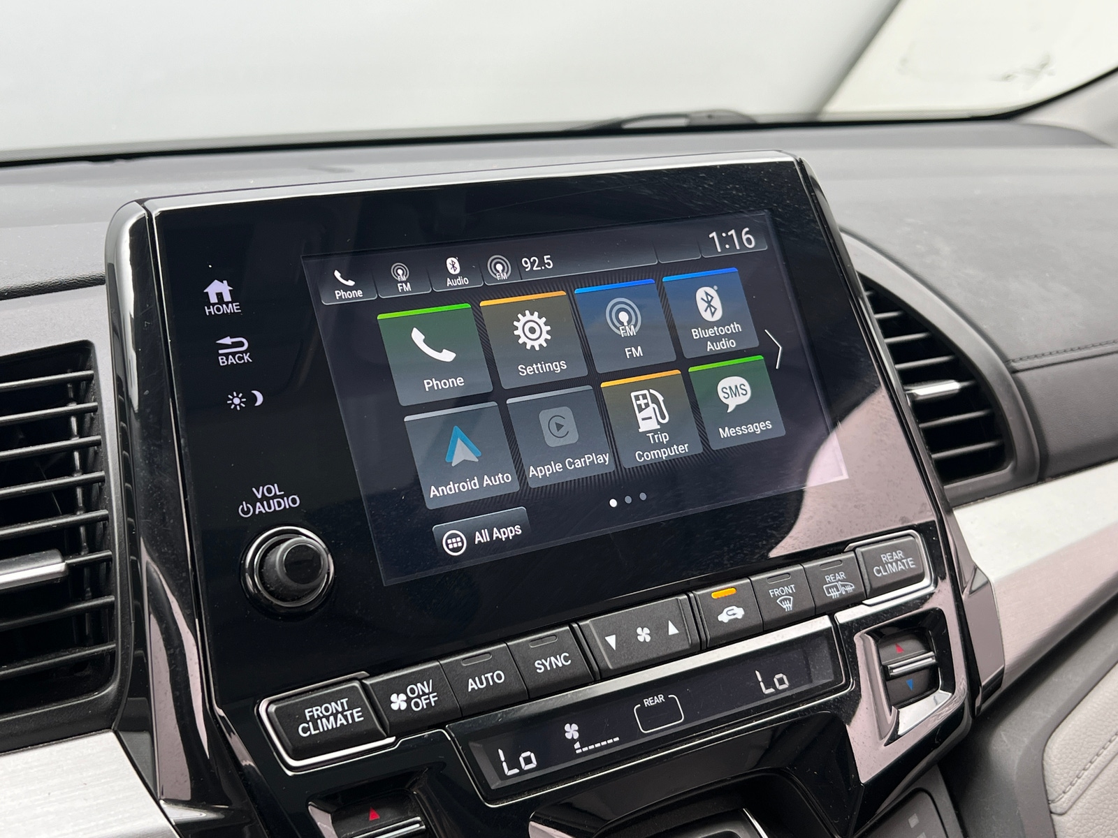 Thumbnail: 2018 Honda Odyssey - 3
