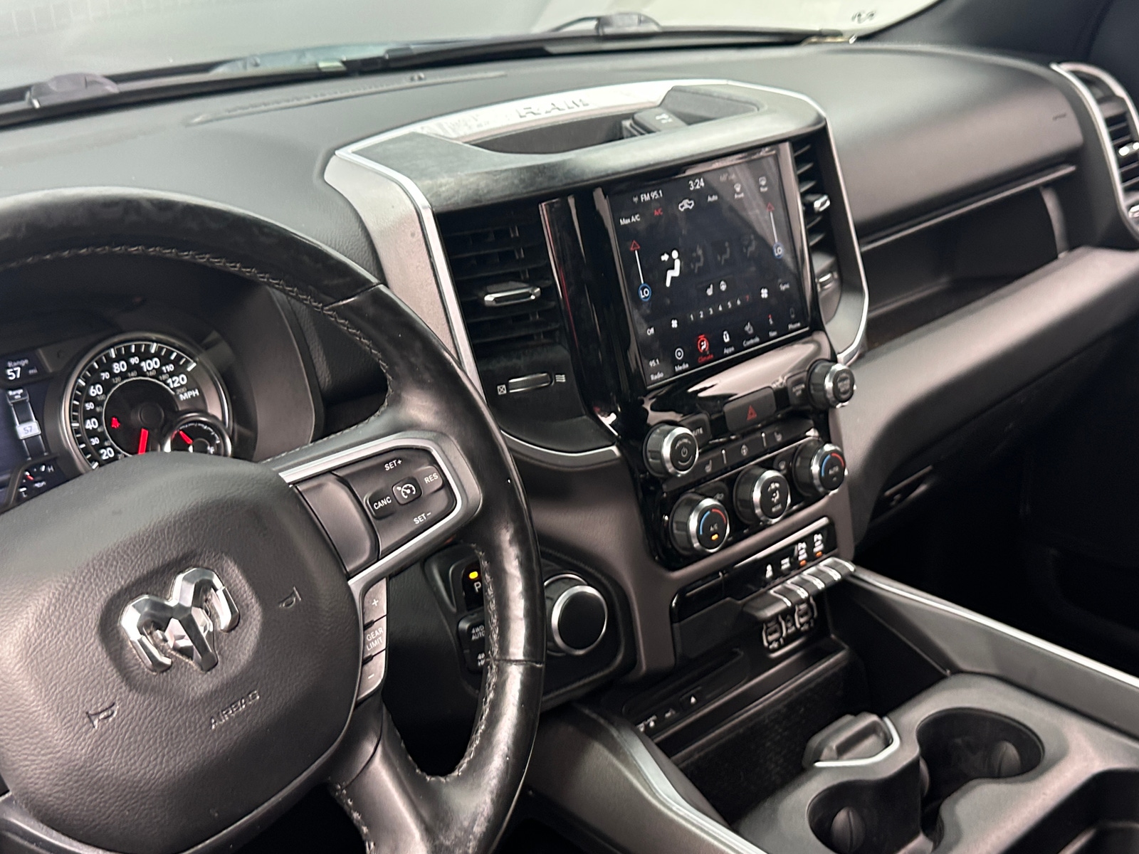 Thumbnail: 2019 RAM 1500 - 3