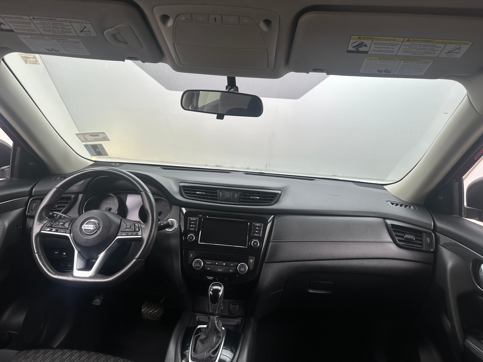 Thumbnail: 2018 Nissan Rogue - 3