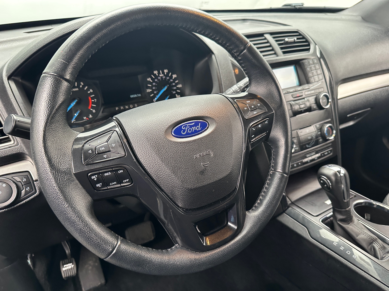 Thumbnail: 2019 Ford Explorer - 5