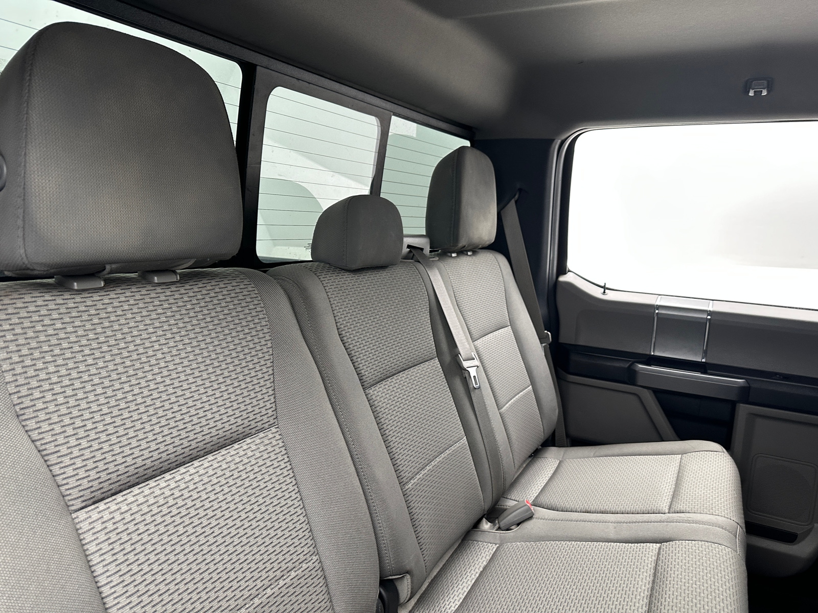 Thumbnail: 2015 Ford Econoline - 6