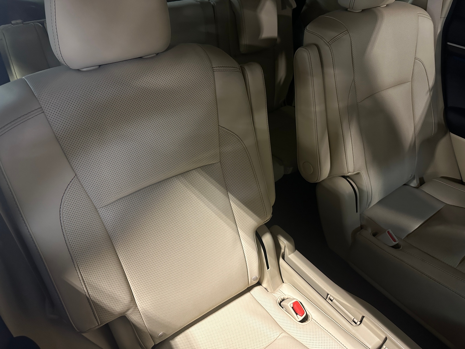 Thumbnail: 2015 Toyota Highlander - 5