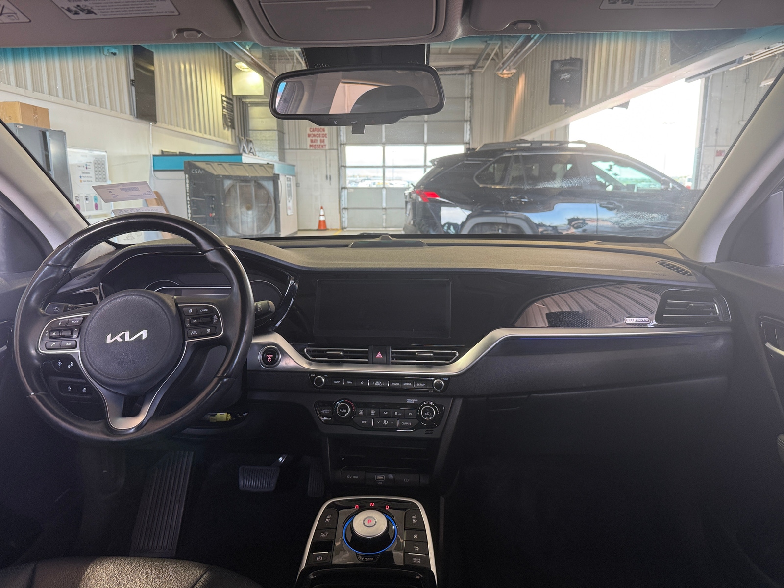 Thumbnail: 2022 Kia Niro - 2