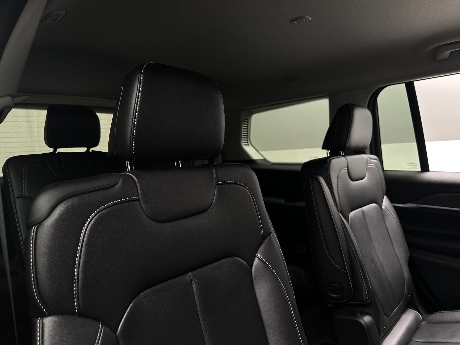 Thumbnail: 2021 Jeep Grand Cherokee L - 5