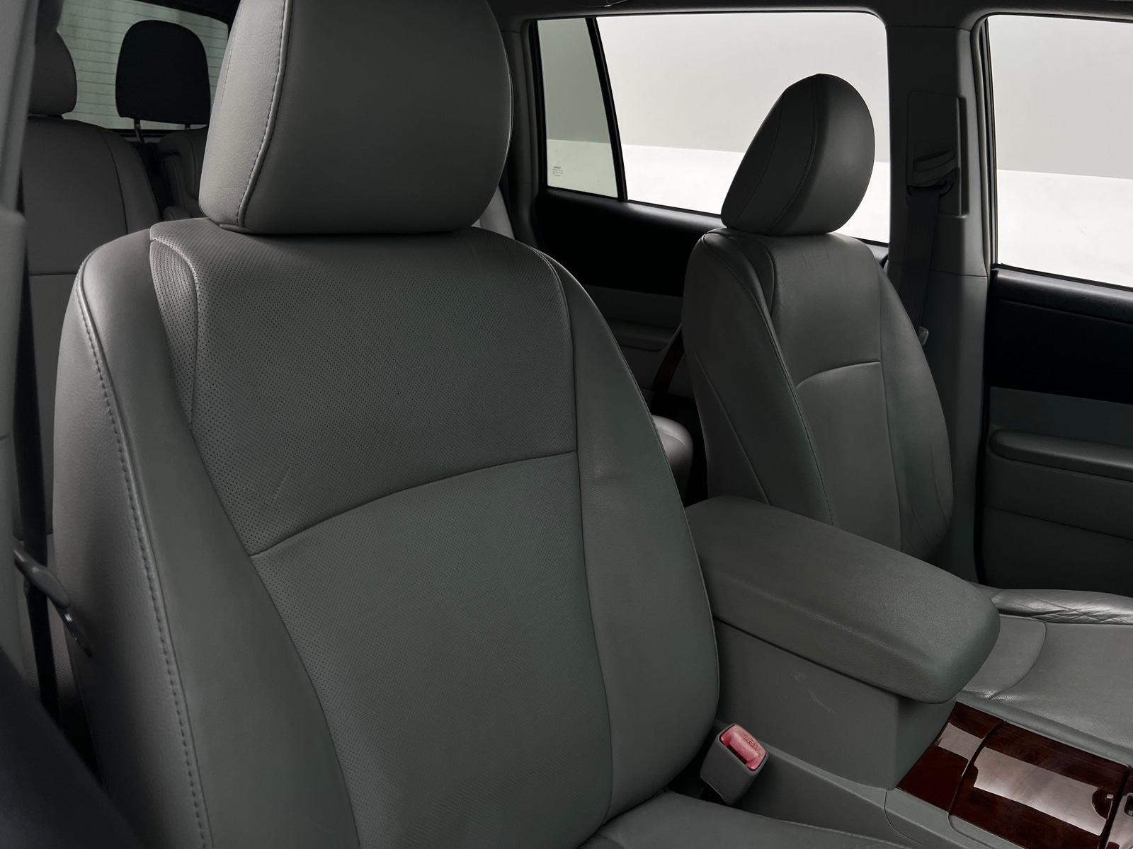 Thumbnail: 2011 Toyota Highlander - 2