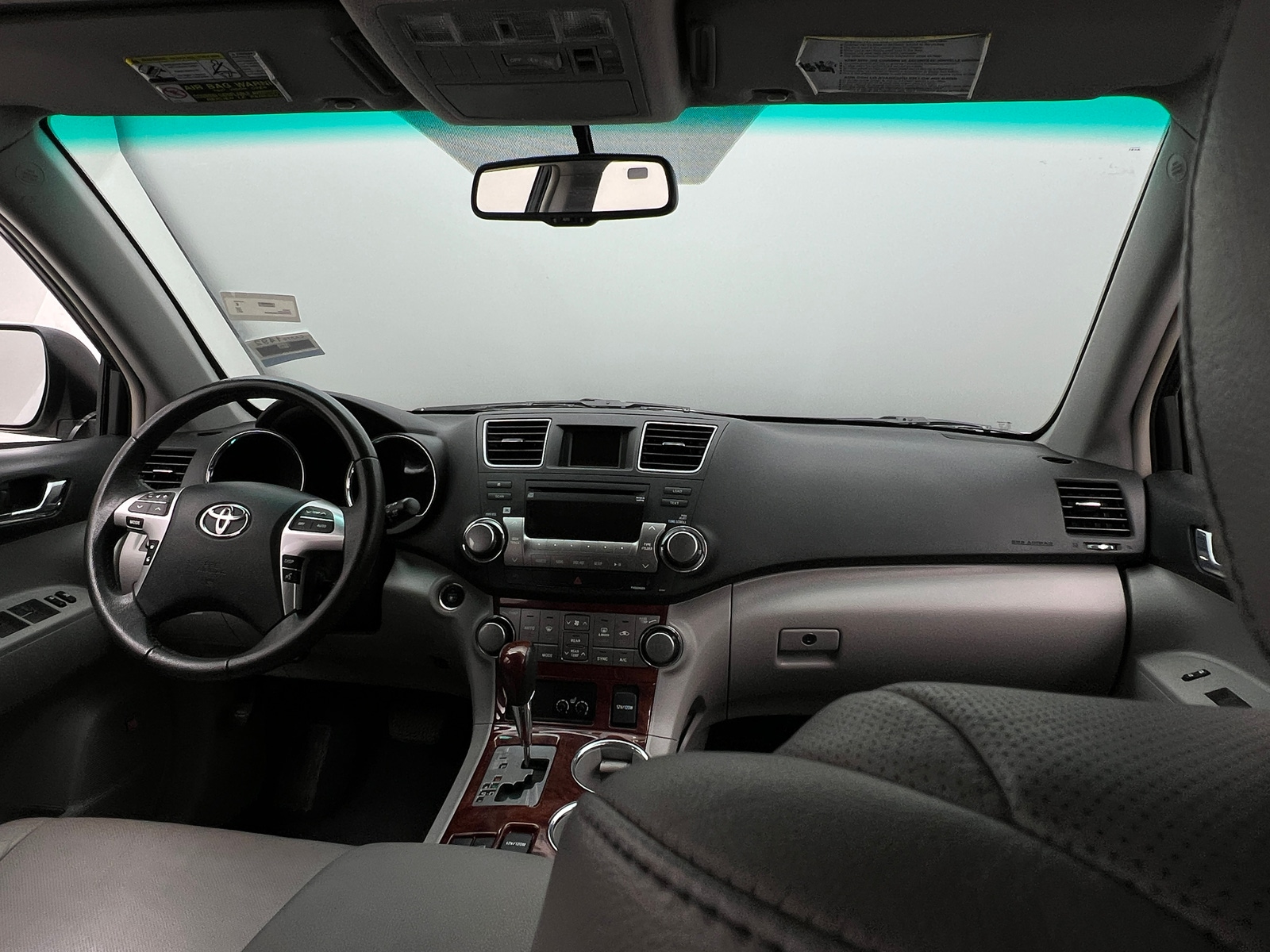 Thumbnail: 2011 Toyota Highlander - 3
