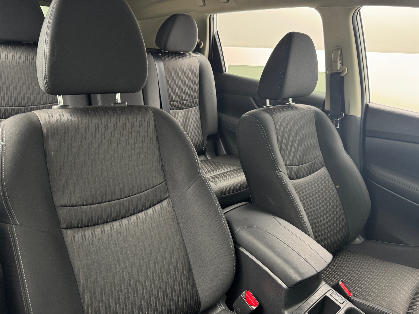Thumbnail: 2017 Nissan Rogue - 2
