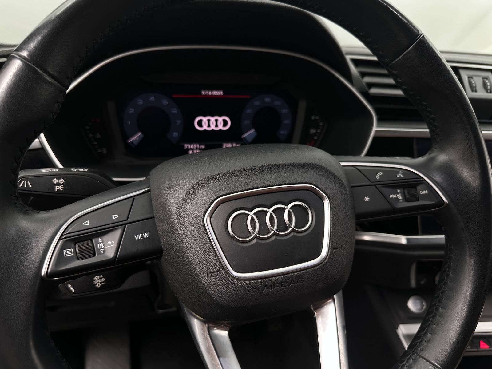 Thumbnail: 2019 Audi Q3 - 4