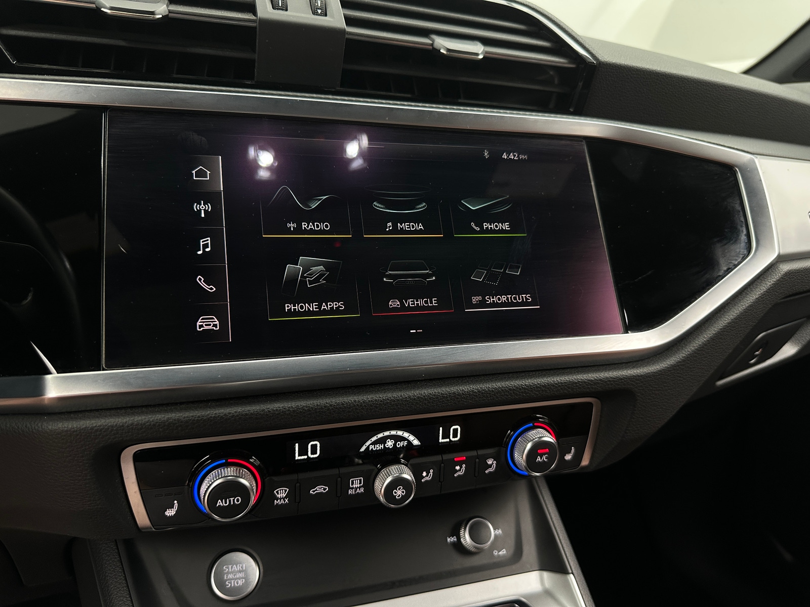 Thumbnail: 2019 Audi Q3 - 3