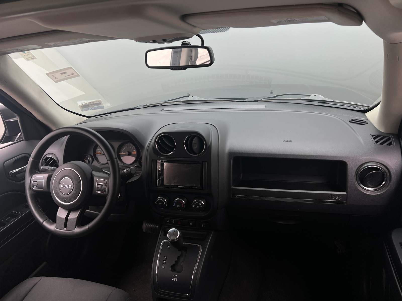 Thumbnail: 2014 Jeep Patriot - 3