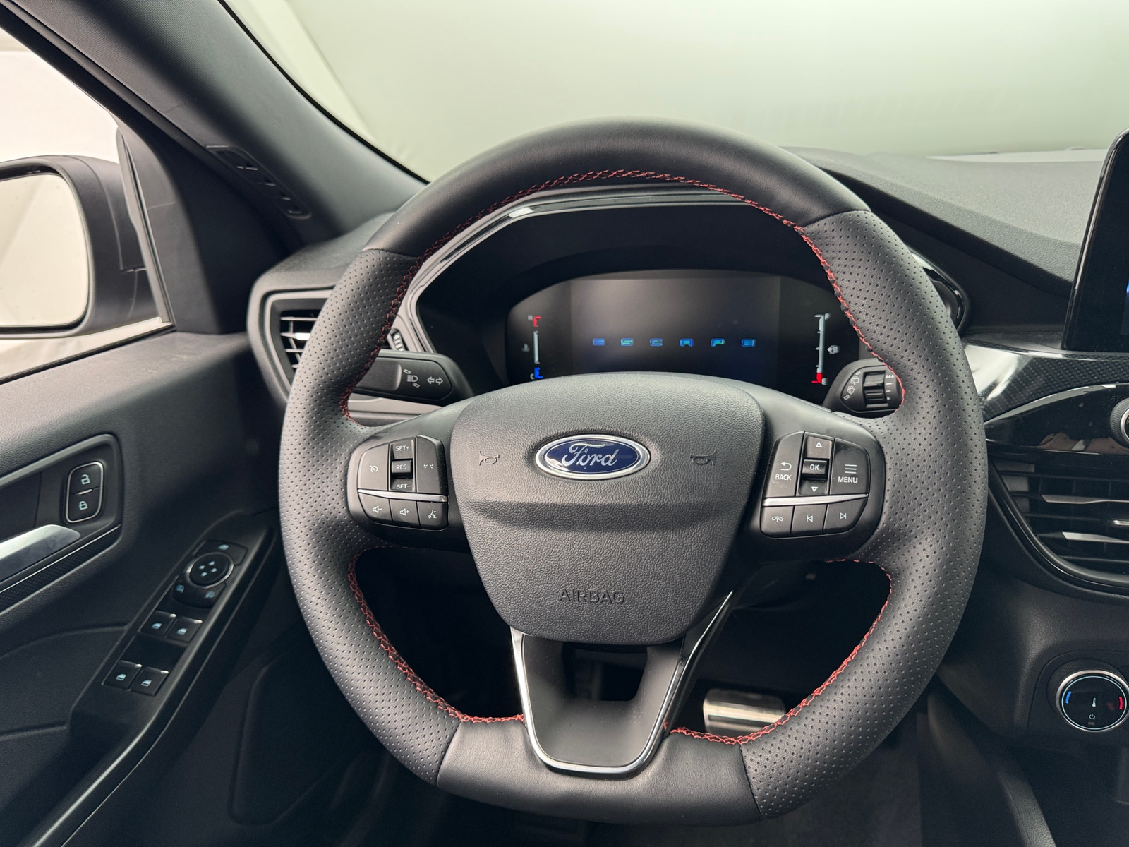 Thumbnail: 2024 Ford Escape - 4