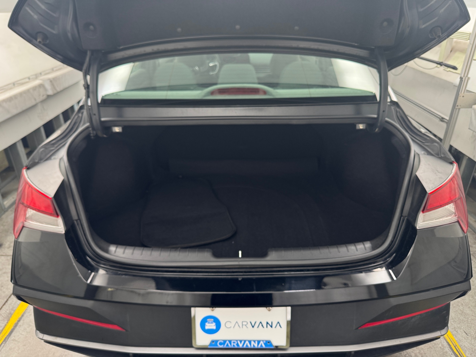 Thumbnail: 2024 Hyundai Elantra - 7