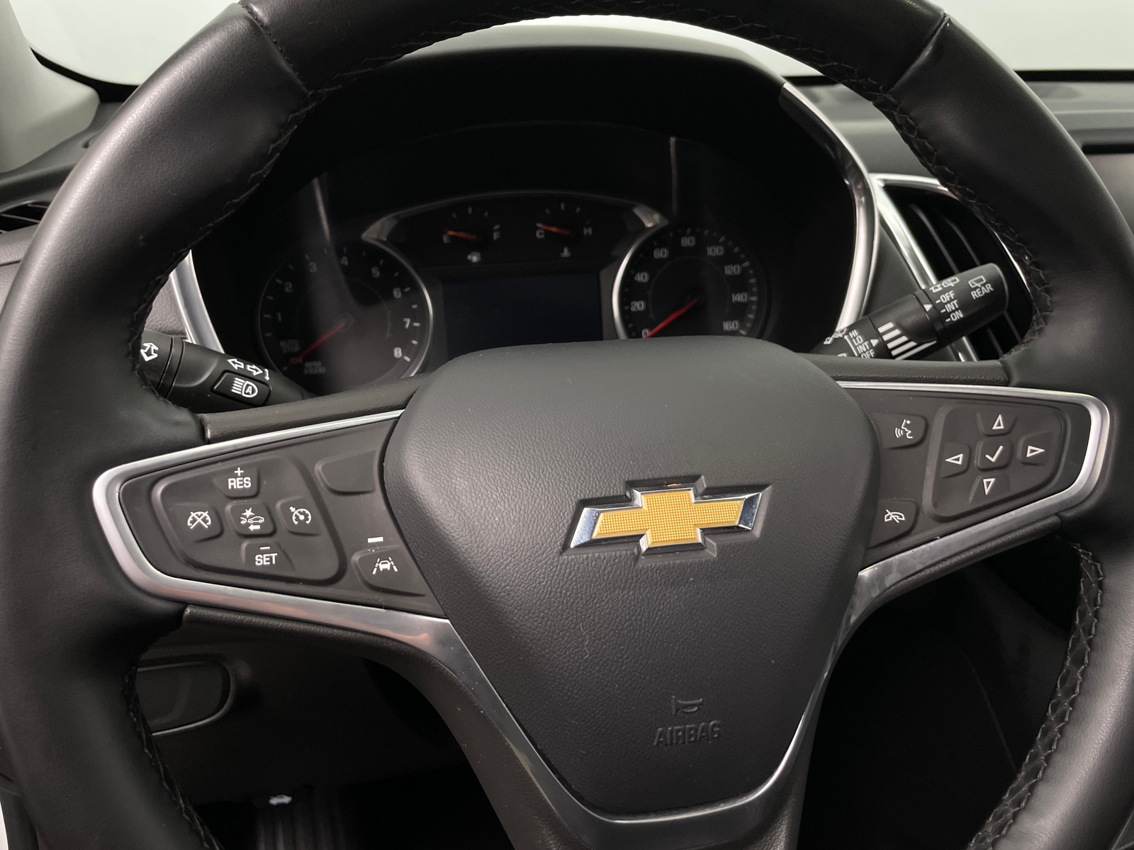 Thumbnail: 2023 Chevrolet Equinox - 5