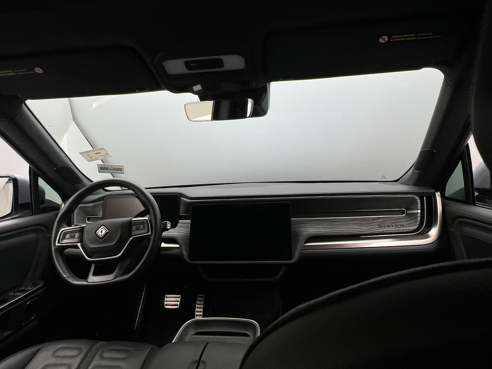 Thumbnail: 2022 Rivian R1T - 2