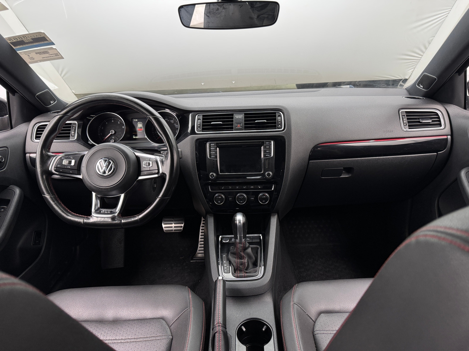 Thumbnail: 2017 Volkswagen Jetta - 2