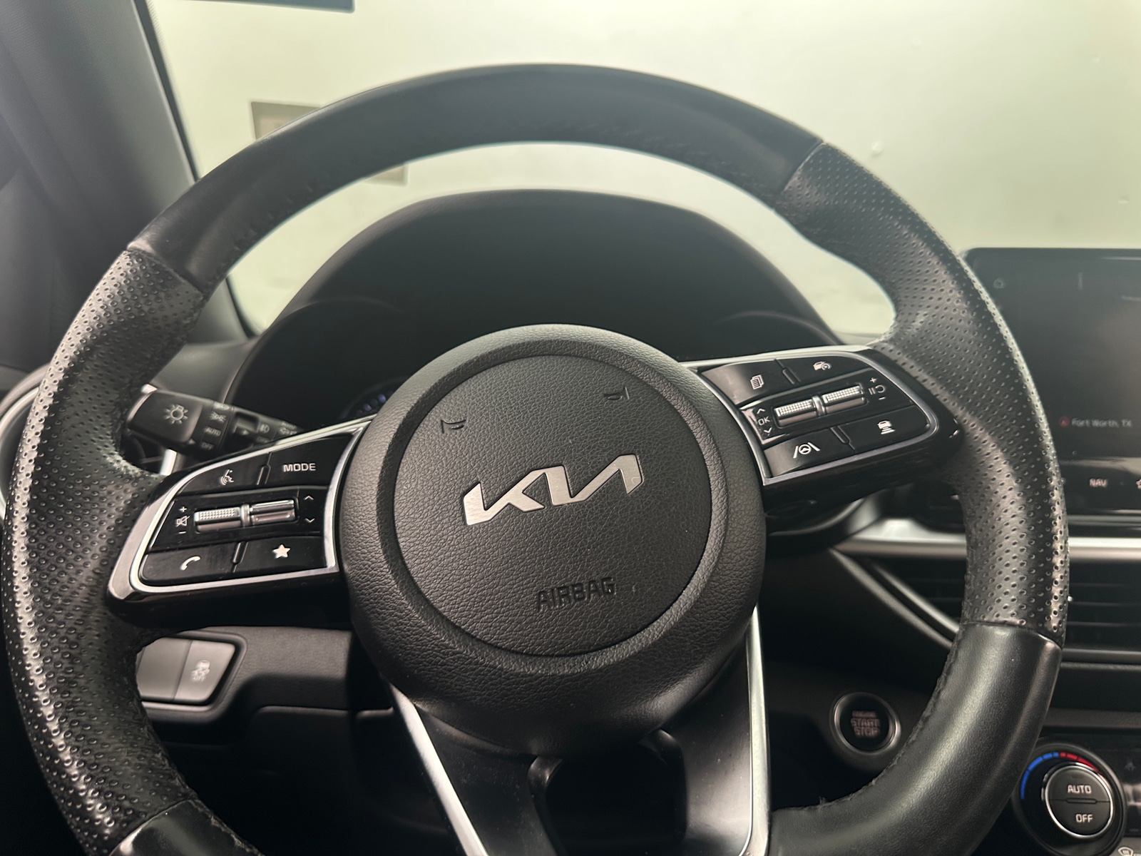 Thumbnail: 2023 Kia Forte - 4