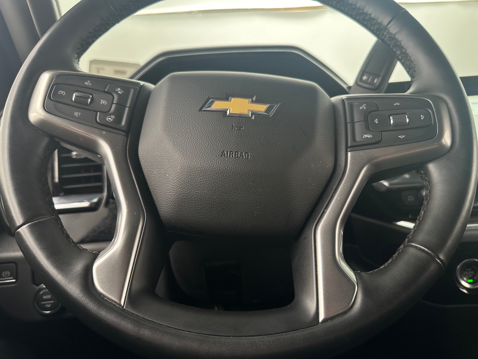 Thumbnail: 2024 Chevrolet Silverado 1500 - 5