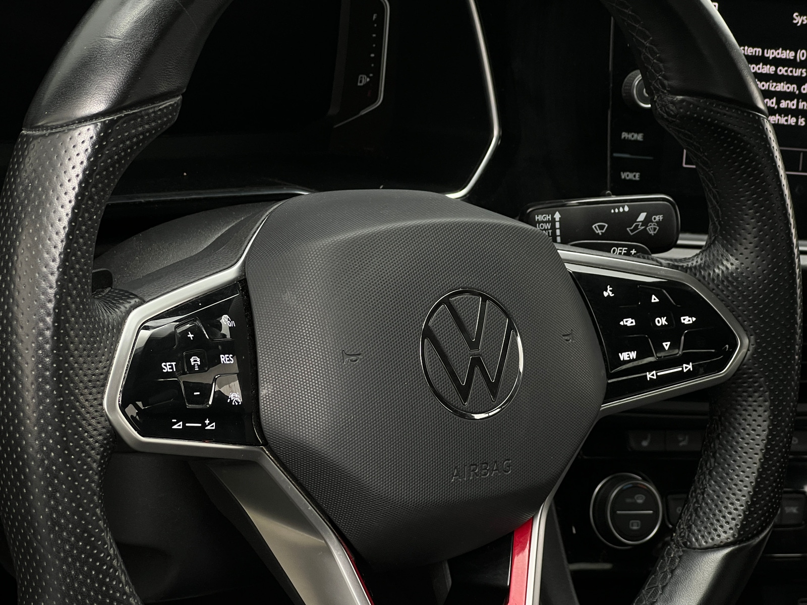 Thumbnail: 2023 Volkswagen Jetta - 4