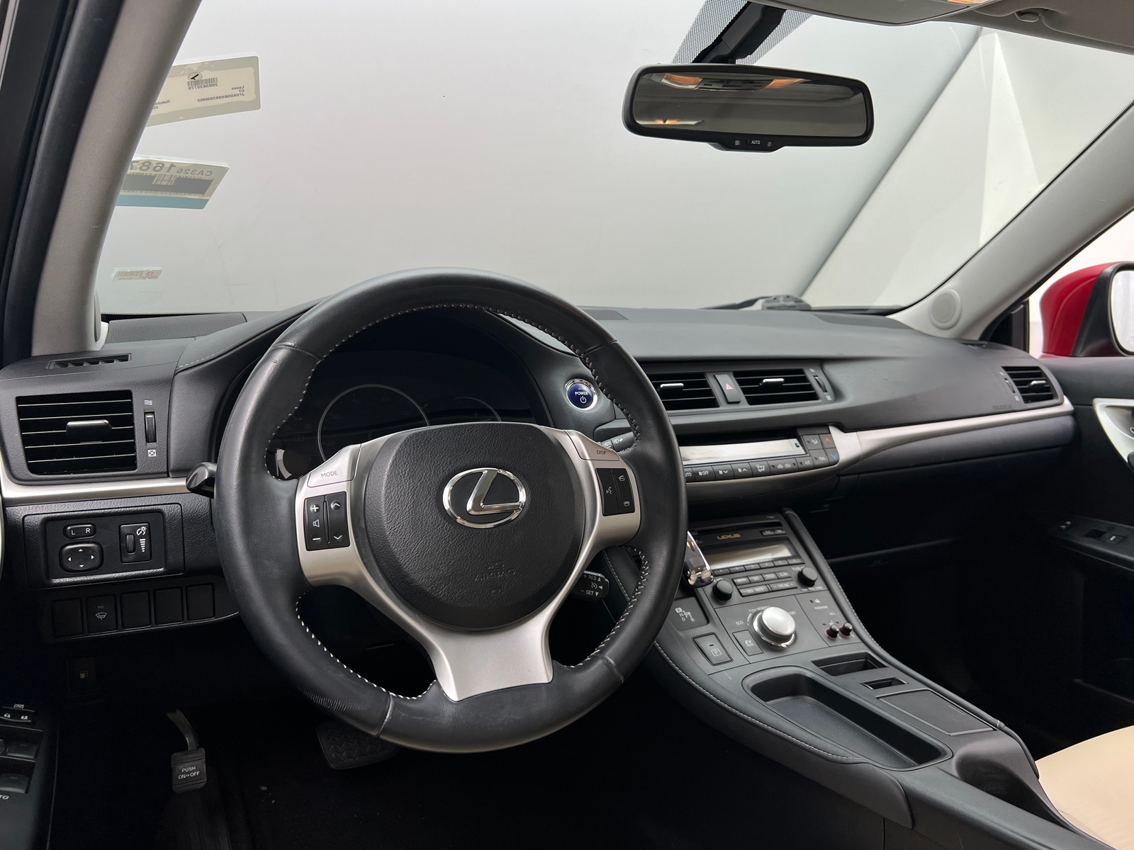 Thumbnail: 2011 Lexus CT - 2