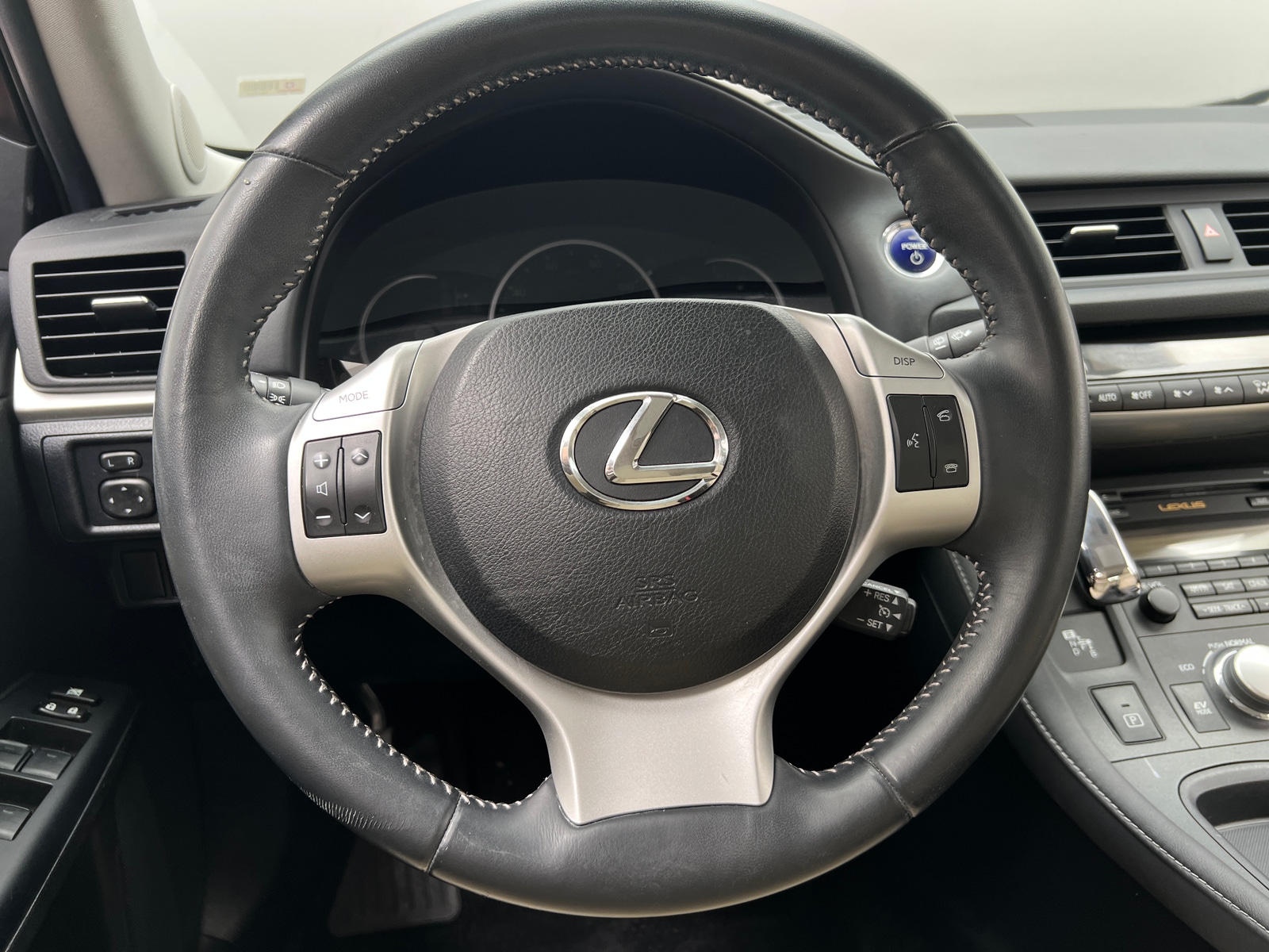 Thumbnail: 2011 Lexus CT - 4