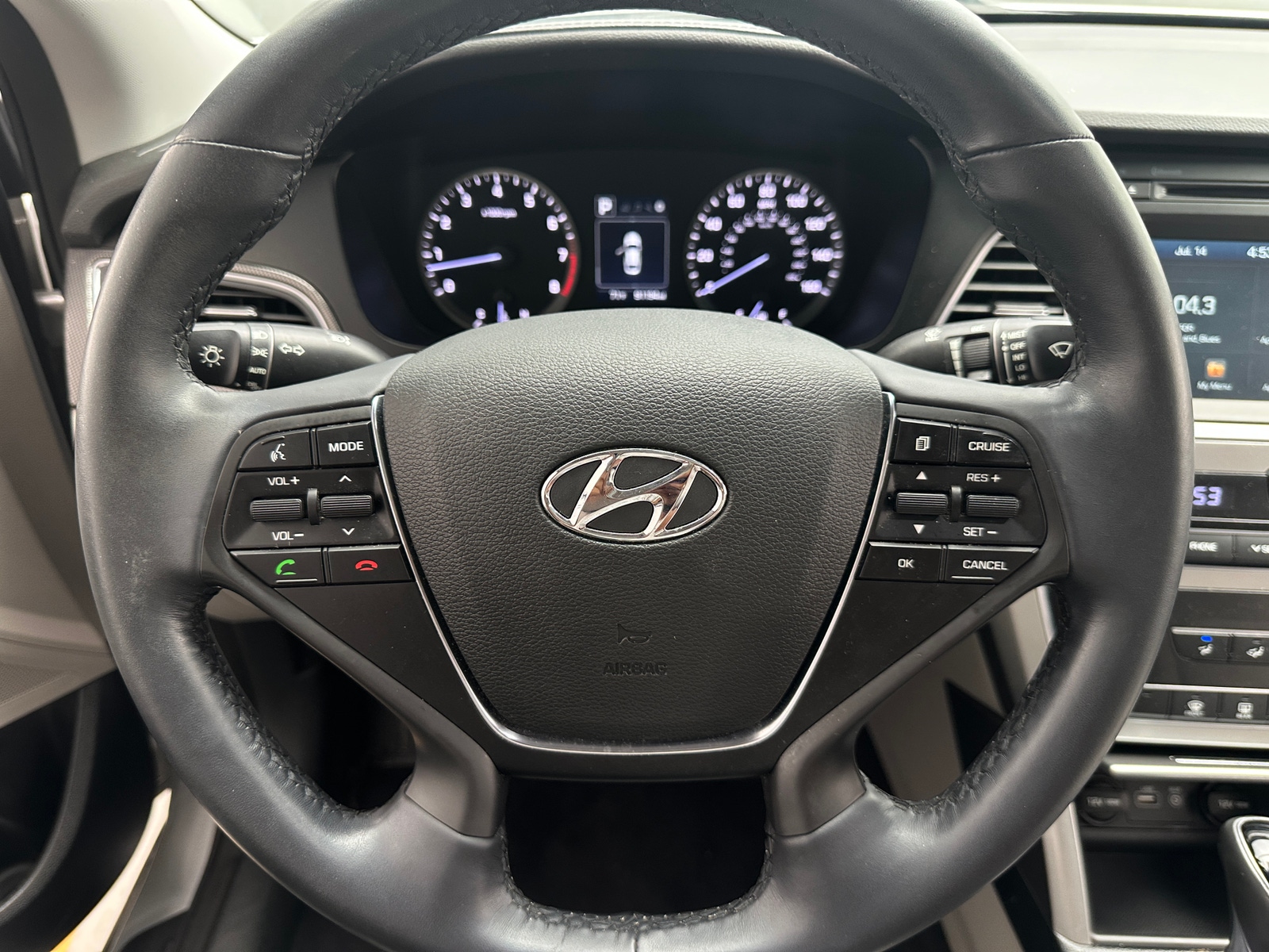 Thumbnail: 2016 Hyundai Sonata - 5