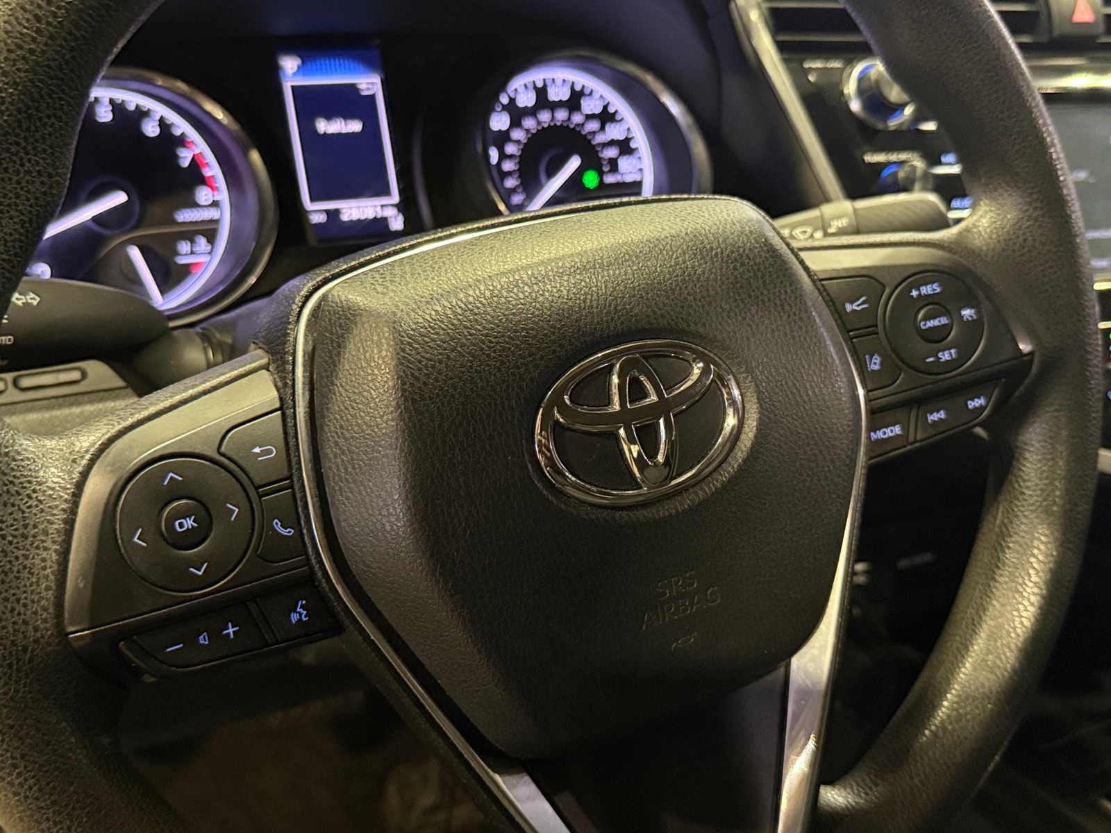 Thumbnail: 2019 Toyota Camry - 5