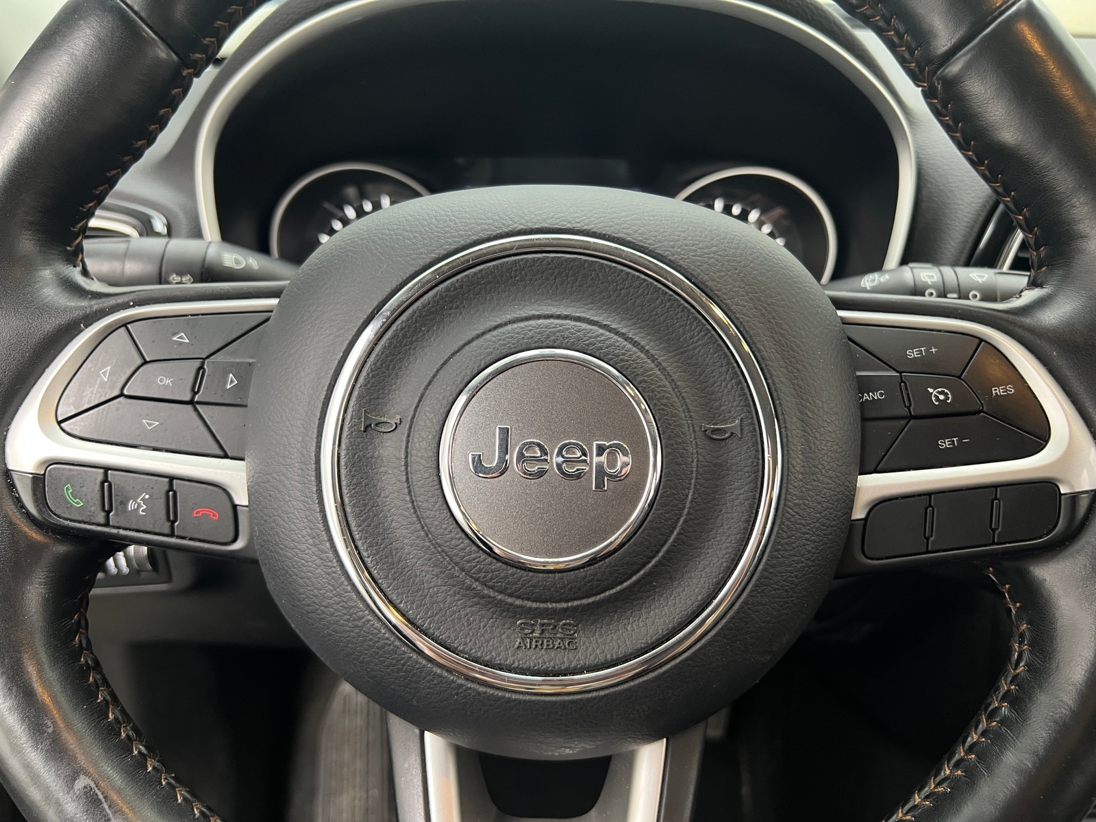 Thumbnail: 2018 Jeep Compass - 4