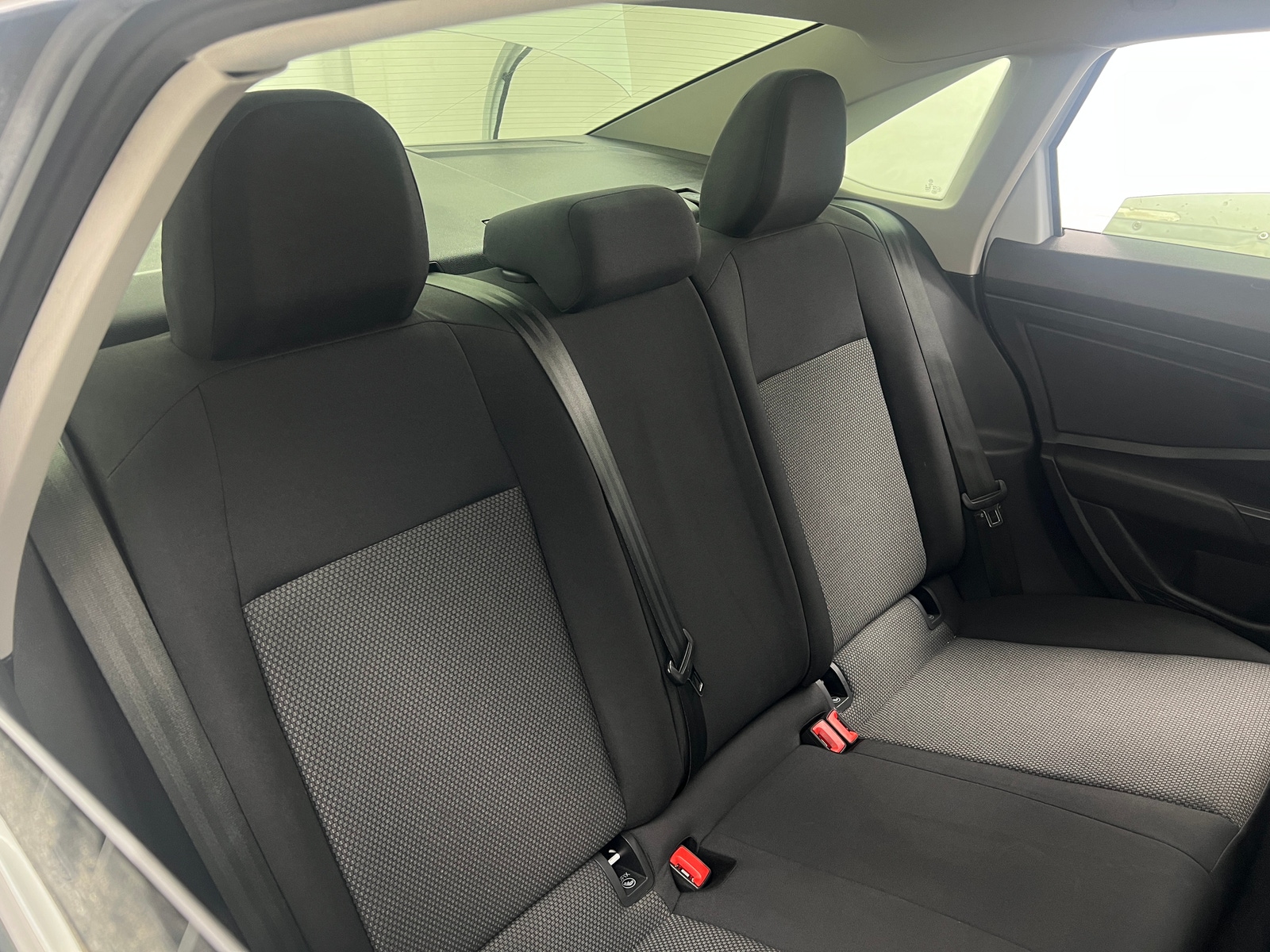 Thumbnail: 2021 Volkswagen Jetta - 6