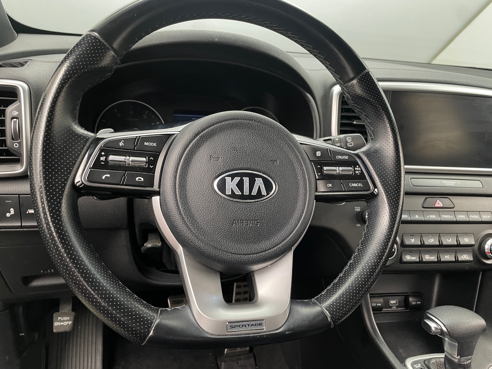Thumbnail: 2022 Kia Sportage - 4