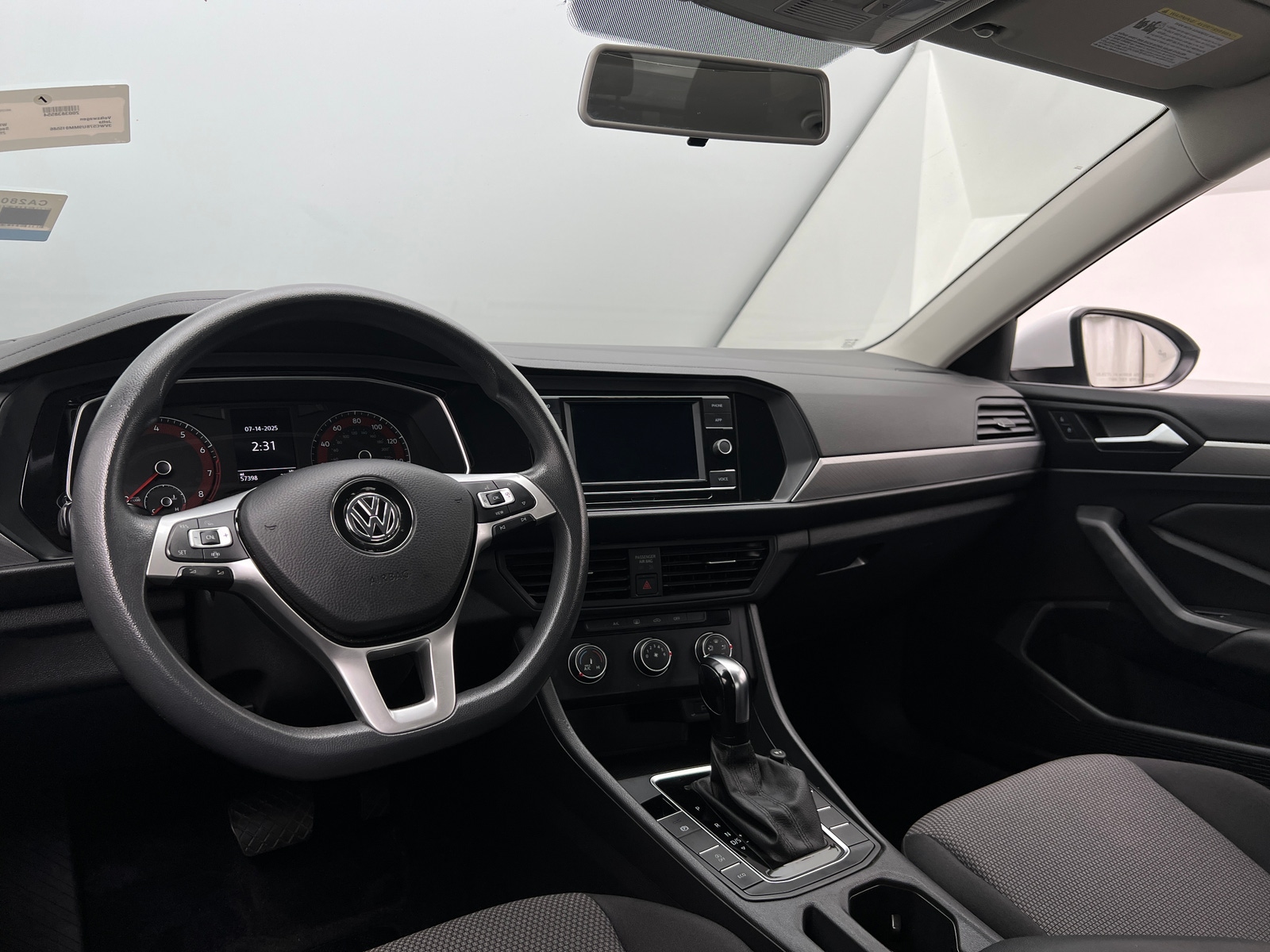 Thumbnail: 2021 Volkswagen Jetta - 3