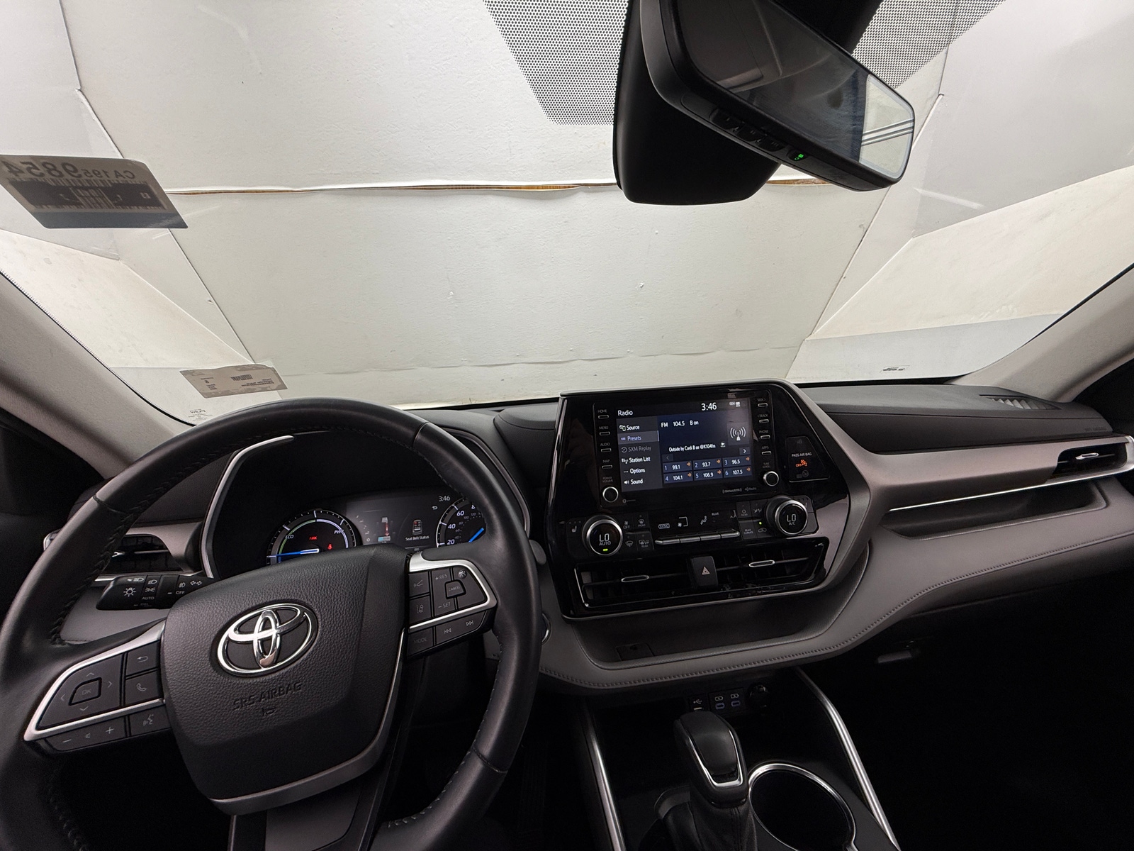 Thumbnail: 2022 Toyota Highlander - 2