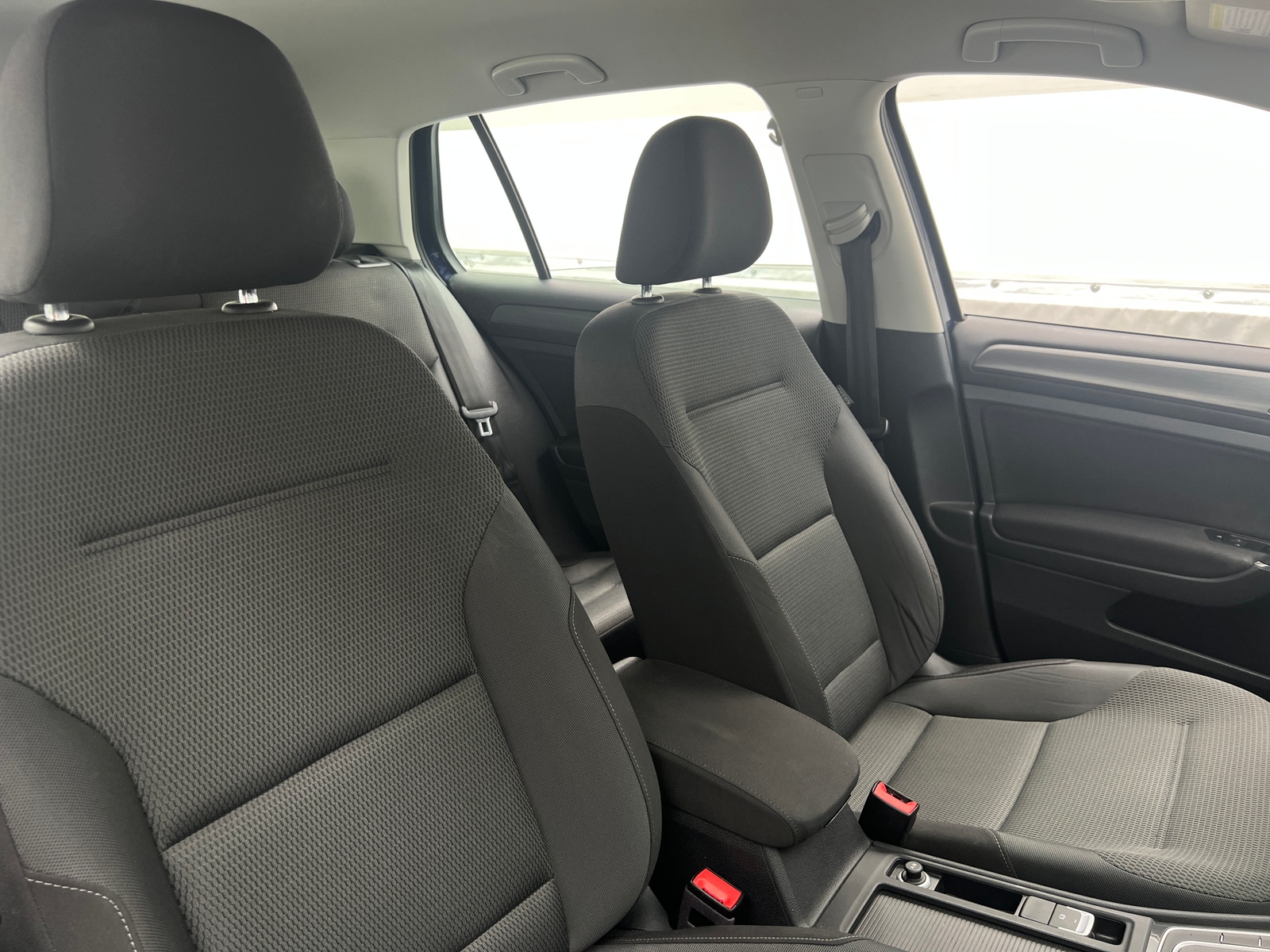 Thumbnail: 2019 Volkswagen e-Golf - 2