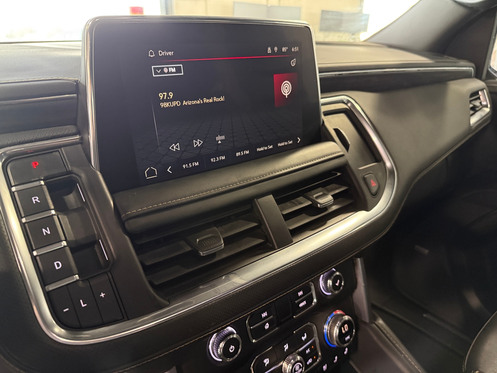 Thumbnail: 2022 GMC Yukon - 3