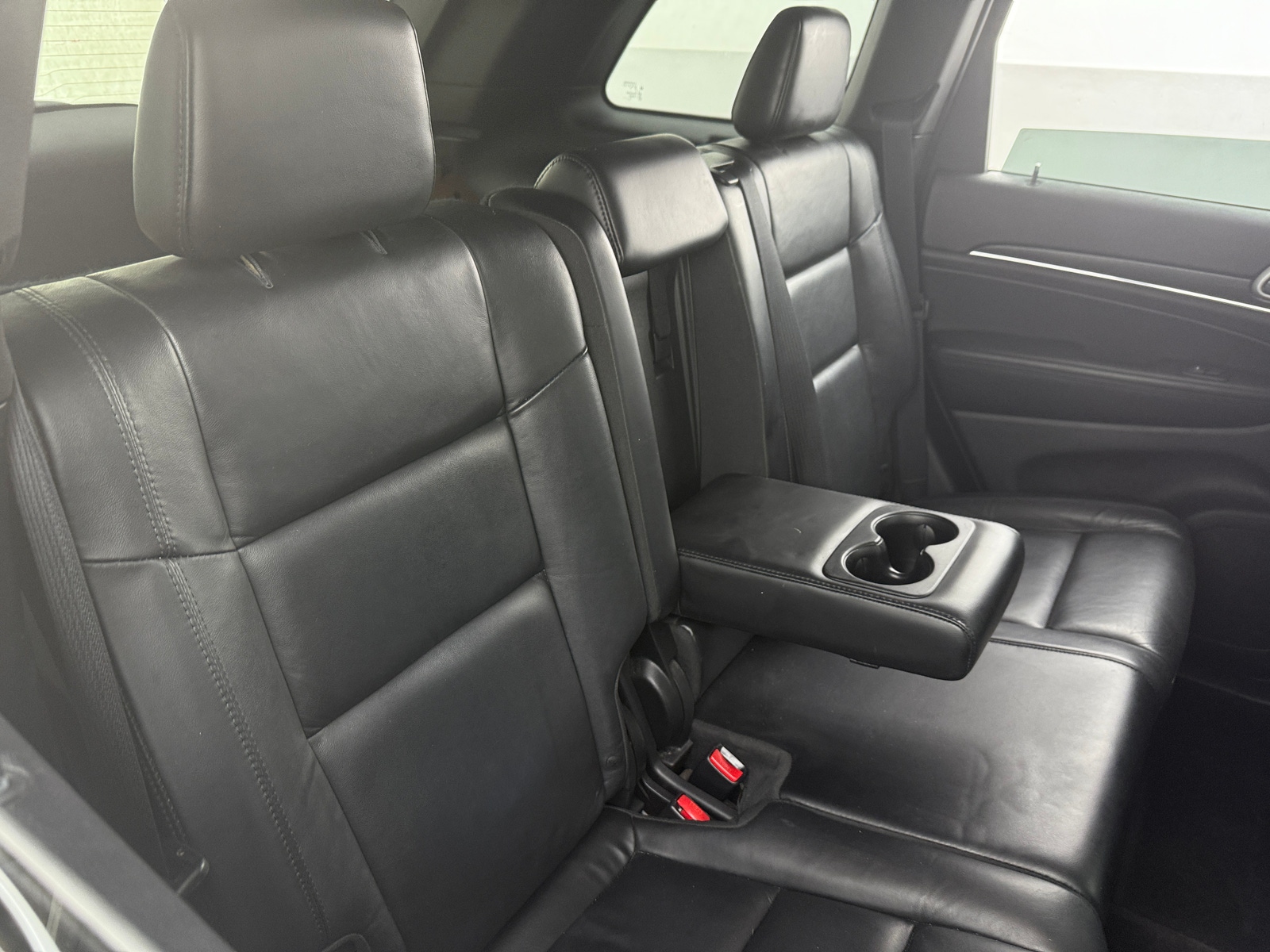 Thumbnail: 2018 Jeep Grand Cherokee - 5
