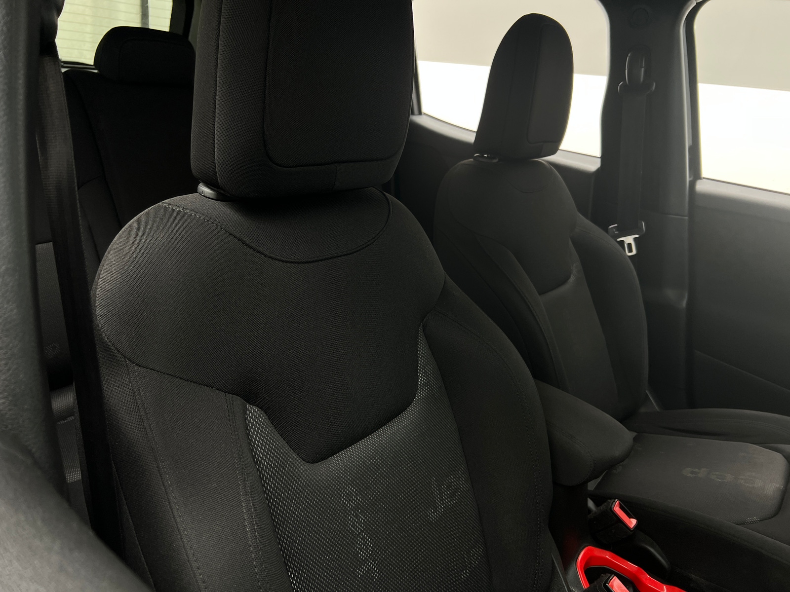 Thumbnail: 2017 Jeep Renegade - 2