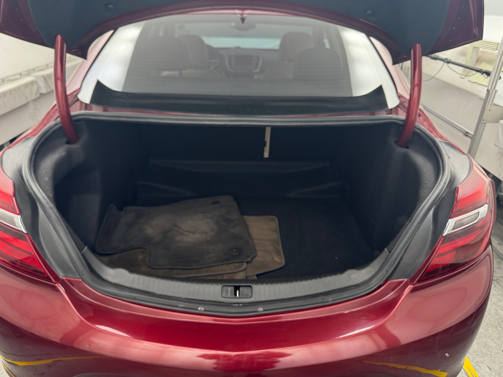 Thumbnail: 2016 Buick Regal - 6