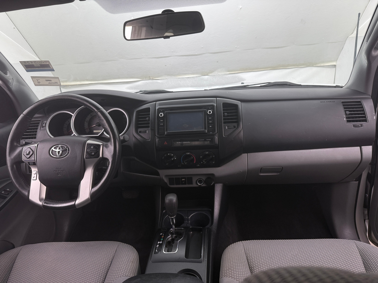 Thumbnail: 2015 Toyota Tacoma - 3