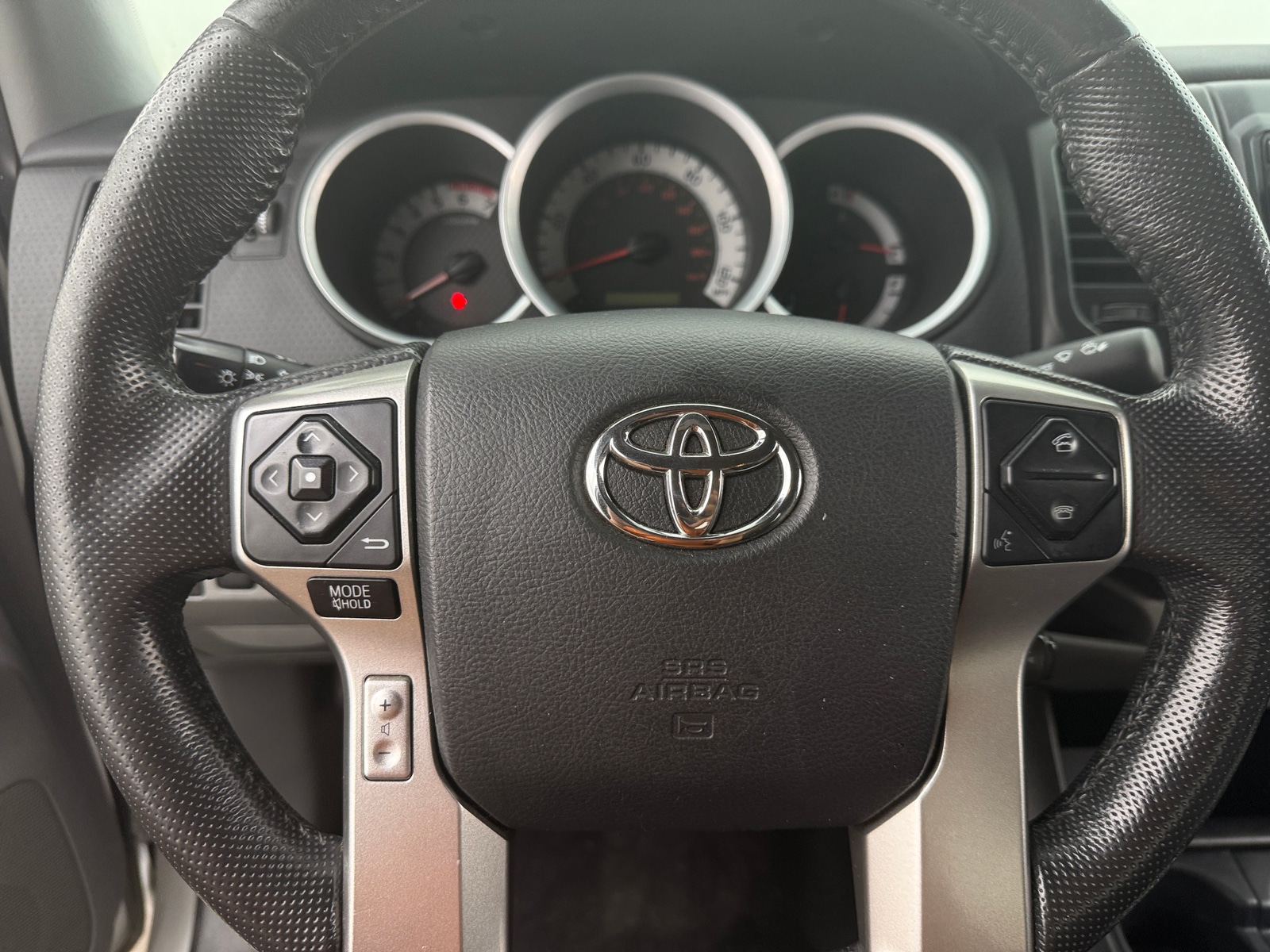 Thumbnail: 2015 Toyota Tacoma - 5