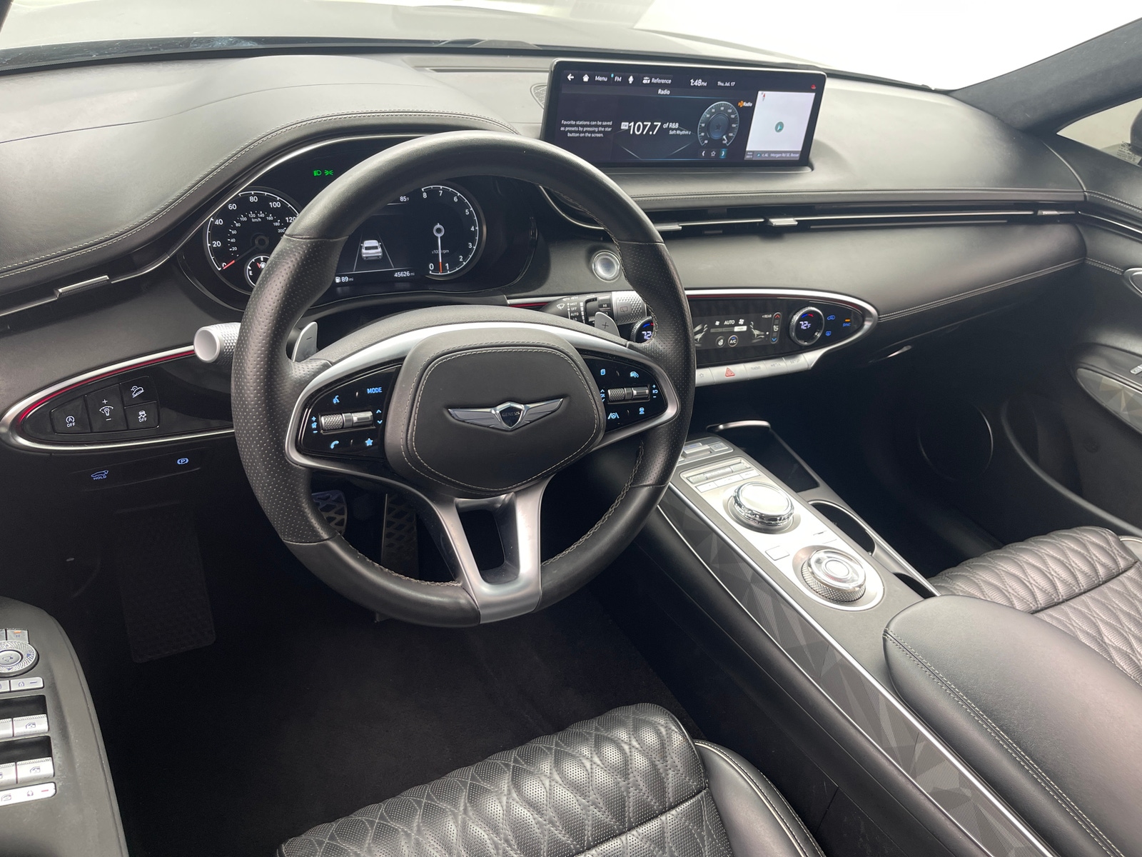 Thumbnail: 2022 Genesis GV70 - 2